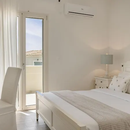 The Seasons Вилла