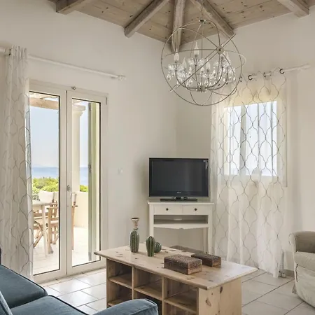 The Seasons Villa *